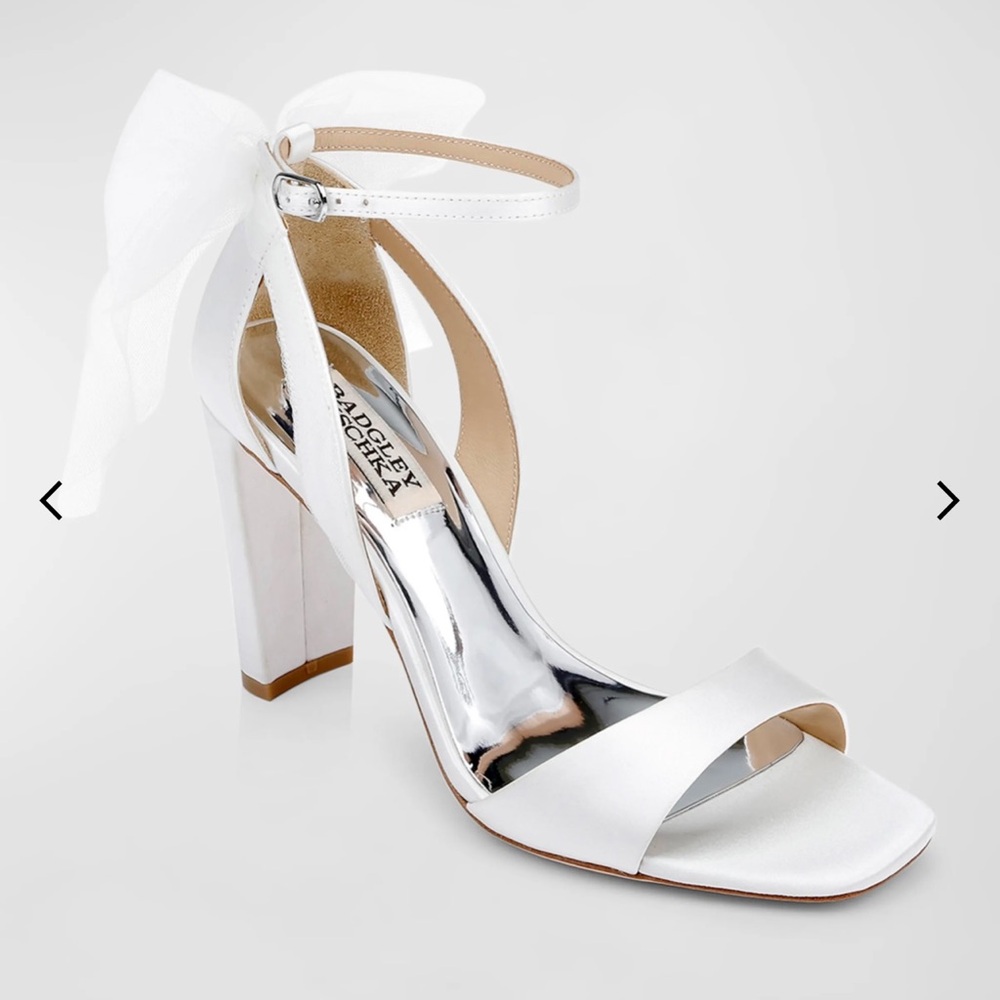 Badgley Mischka White and Silver Heels